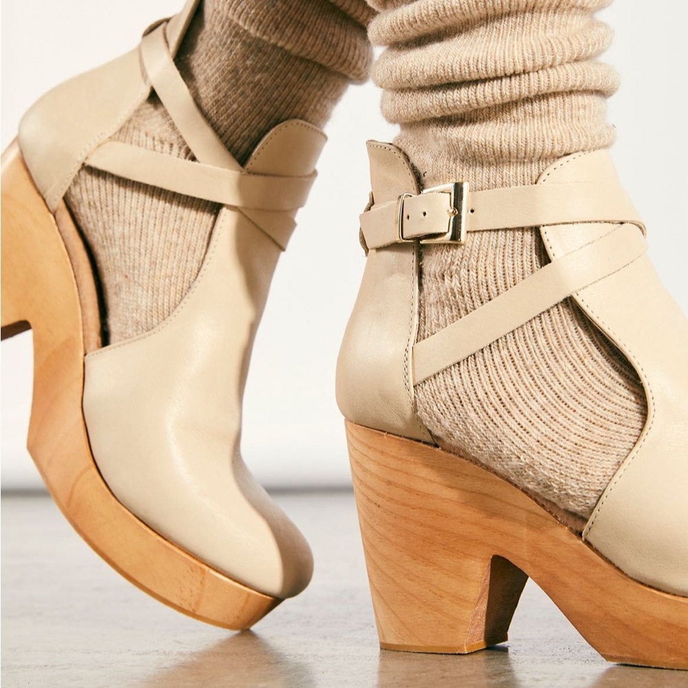 Free People Cedar Clog in Afterglow